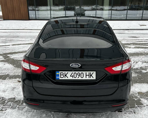 Чорний Форд Фьюжен, об'ємом двигуна 2.49 л та пробігом 157 тис. км за 9950 $, фото 5 на Automoto.ua