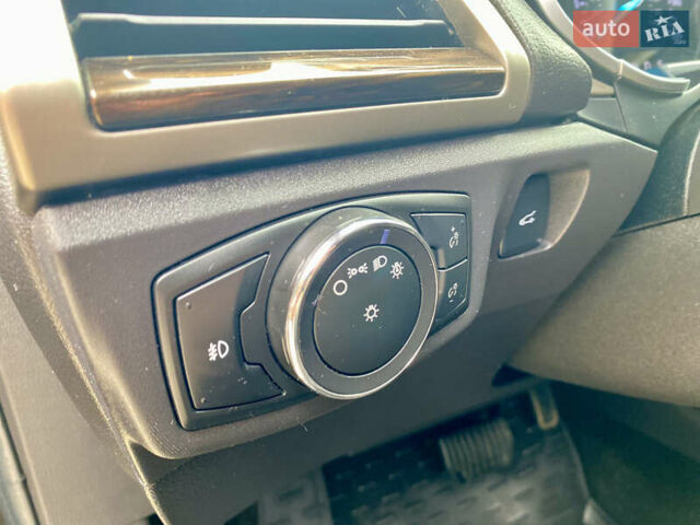 Черный Форд Фьюжн, объемом двигателя 2 л и пробегом 249 тыс. км за 10977 $, фото 47 на Automoto.ua