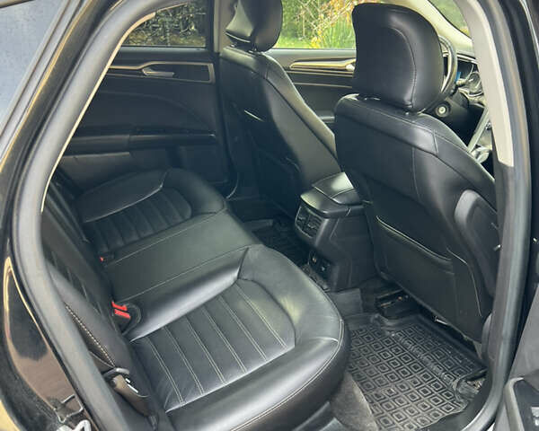 Чорний Форд Фьюжен, об'ємом двигуна 2 л та пробігом 241 тис. км за 11200 $, фото 12 на Automoto.ua