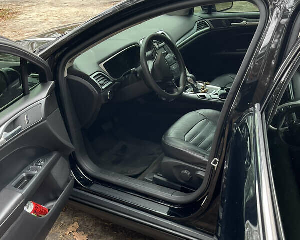 Чорний Форд Фьюжен, об'ємом двигуна 2.5 л та пробігом 219 тис. км за 10000 $, фото 14 на Automoto.ua