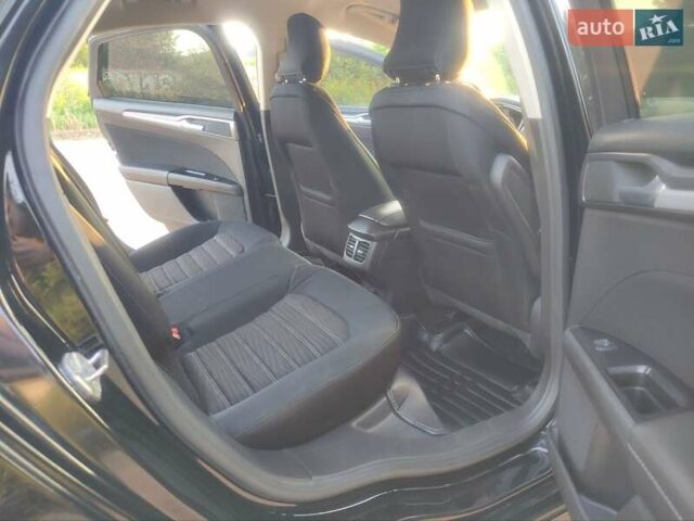 Чорний Форд Фьюжен, об'ємом двигуна 2.5 л та пробігом 178 тис. км за 10800 $, фото 13 на Automoto.ua