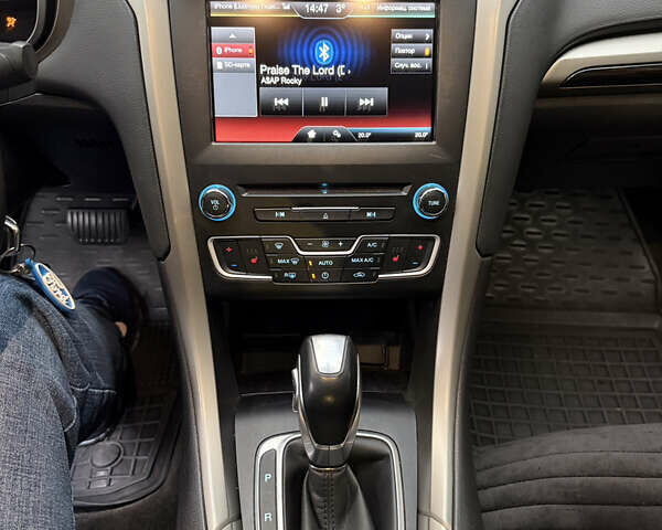 Чорний Форд Фьюжен, об'ємом двигуна 1.5 л та пробігом 172 тис. км за 9100 $, фото 23 на Automoto.ua