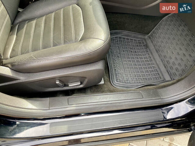 Черный Форд Фьюжн, объемом двигателя 2 л и пробегом 249 тыс. км за 10977 $, фото 30 на Automoto.ua