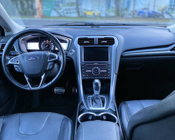 Чорний Форд Фьюжен, об'ємом двигуна 2 л та пробігом 167 тис. км за 11400 $, фото 12 на Automoto.ua