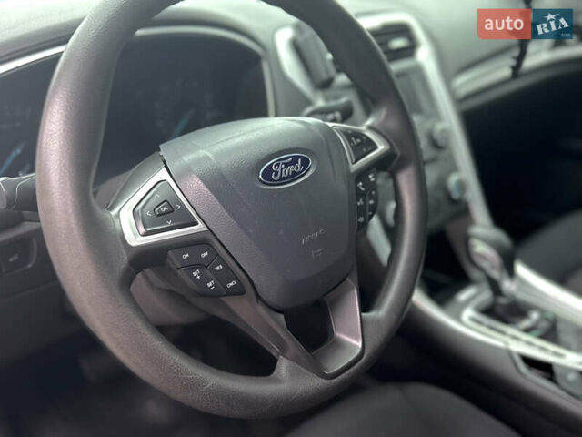Чорний Форд Фьюжен, об'ємом двигуна 2.49 л та пробігом 230 тис. км за 8700 $, фото 26 на Automoto.ua