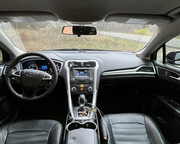 Чорний Форд Фьюжен, об'ємом двигуна 2.5 л та пробігом 219 тис. км за 10000 $, фото 25 на Automoto.ua