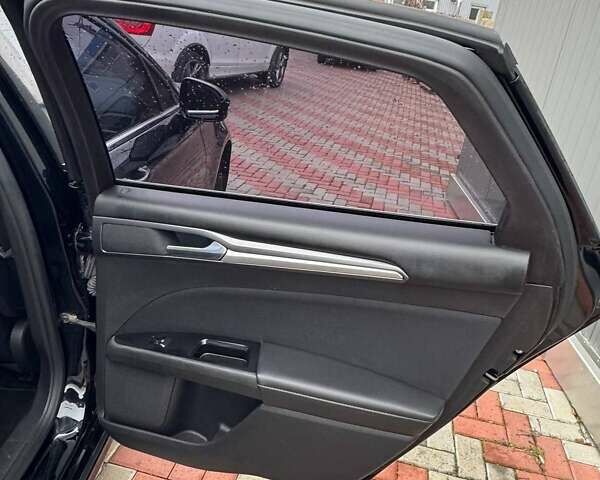 Черный Форд Фьюжн, объемом двигателя 2.5 л и пробегом 177 тыс. км за 8800 $, фото 4 на Automoto.ua