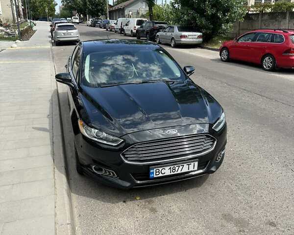 Чорний Форд Фьюжен, об'ємом двигуна 2 л та пробігом 225 тис. км за 10800 $, фото 1 на Automoto.ua