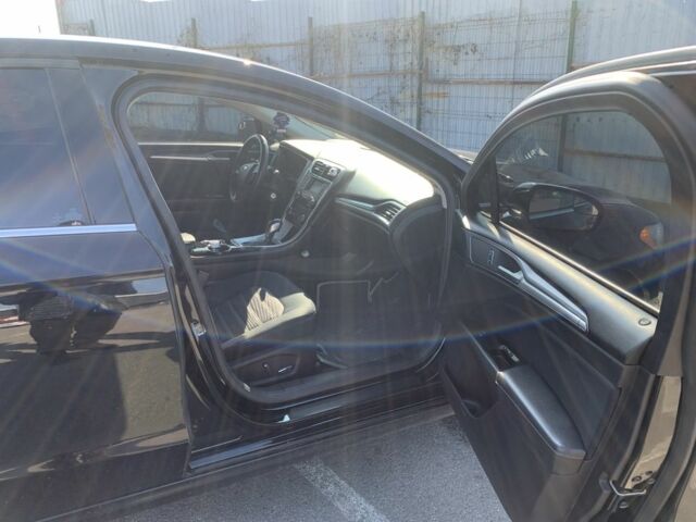 Чорний Форд Фьюжен, об'ємом двигуна 2.5 л та пробігом 252 тис. км за 8700 $, фото 4 на Automoto.ua