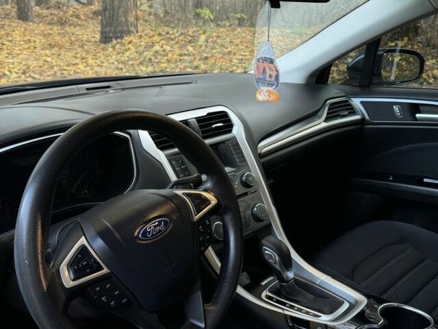 Черный Форд Фьюжн, объемом двигателя 2.5 л и пробегом 191 тыс. км за 8500 $, фото 4 на Automoto.ua