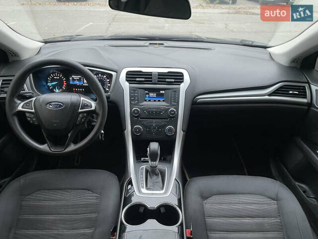 Черный Форд Фьюжн, объемом двигателя 2.49 л и пробегом 265 тыс. км за 10500 $, фото 10 на Automoto.ua
