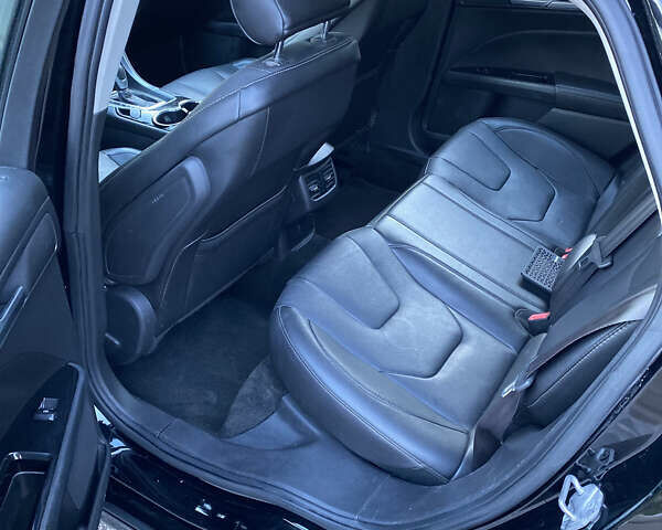 Чорний Форд Фьюжен, об'ємом двигуна 2 л та пробігом 167 тис. км за 11400 $, фото 14 на Automoto.ua