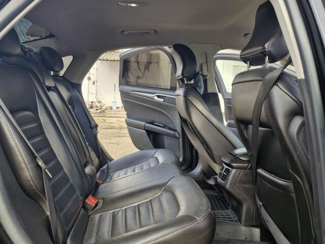 Черный Форд Фьюжн, объемом двигателя 2 л и пробегом 229 тыс. км за 10700 $, фото 5 на Automoto.ua