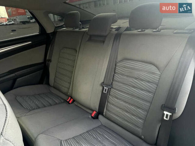 Форд Фьюжн 2015 в Львове на Automoto.ua Черный Форд Фьюжн, объемом двигателя 2.49 л и пробегом 228 тыс. км за 10300 $, фото 8 на Automoto.ua