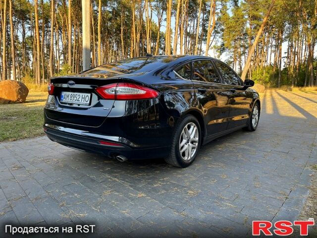 Форд Фьюжн 2015 в Житомире на Automoto.ua Черный Форд Фьюжн, объемом двигателя 2.5 л и пробегом 166 тыс. км за 9800 $, фото 5 на Automoto.ua