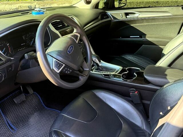 Черный Форд Фьюжн, объемом двигателя 2.5 л и пробегом 91 тыс. км за 10800 $, фото 4 на Automoto.ua