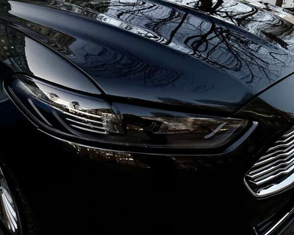 Форд Фьюжен 2015 у Львові на Automoto.ua Чорний Форд Фьюжен, об'ємом двигуна 2 л та пробігом 187 тис. км за 9900 $, фото 6 на Automoto.ua