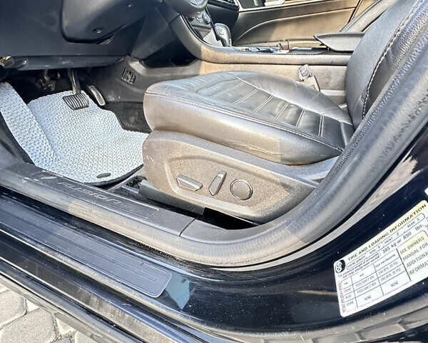 Чорний Форд Фьюжен, об'ємом двигуна 2 л та пробігом 265 тис. км за 10350 $, фото 16 на Automoto.ua