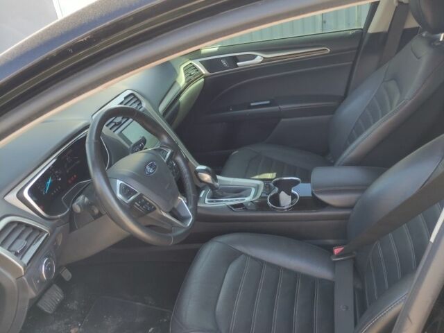 Черный Форд Фьюжн, объемом двигателя 2 л и пробегом 200 тыс. км за 9800 $, фото 3 на Automoto.ua