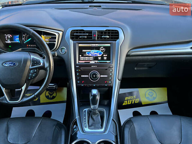 Черный Форд Фьюжн, объемом двигателя 2 л и пробегом 170 тыс. км за 10500 $, фото 11 на Automoto.ua