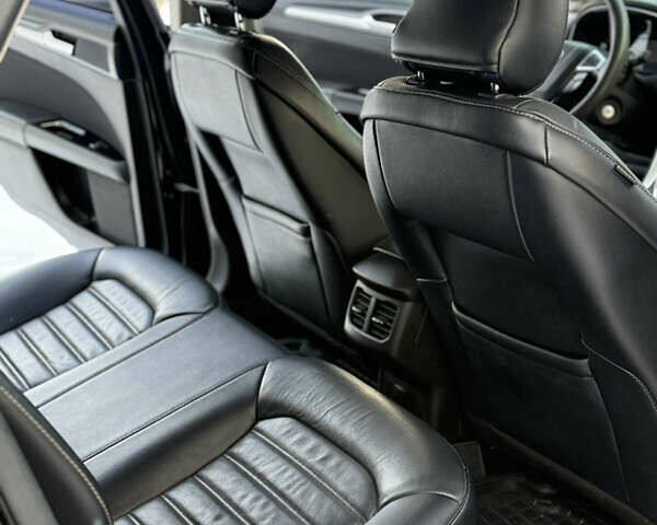 Черный Форд Фьюжн, объемом двигателя 2.5 л и пробегом 233 тыс. км за 9000 $, фото 3 на Automoto.ua