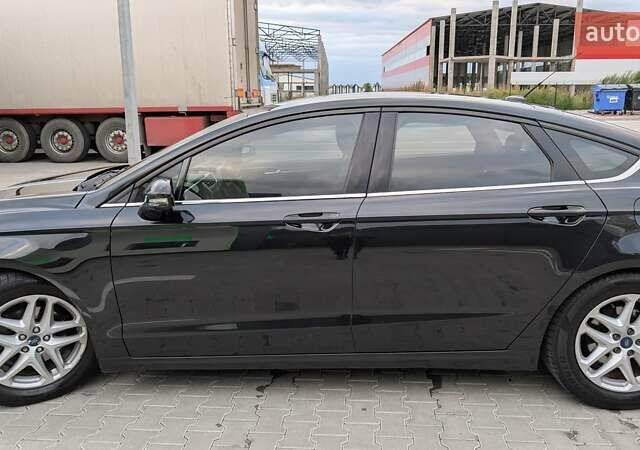 Чорний Форд Фьюжен, об'ємом двигуна 2.5 л та пробігом 268 тис. км за 12000 $, фото 3 на Automoto.ua