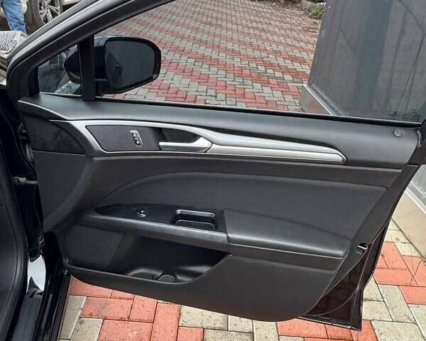 Черный Форд Фьюжн, объемом двигателя 2.5 л и пробегом 177 тыс. км за 8800 $, фото 7 на Automoto.ua