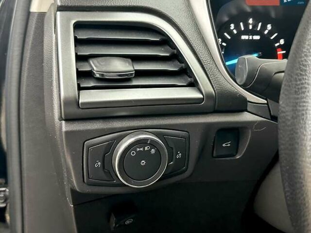 Черный Форд Фьюжн, объемом двигателя 2.5 л и пробегом 240 тыс. км за 8800 $, фото 13 на Automoto.ua