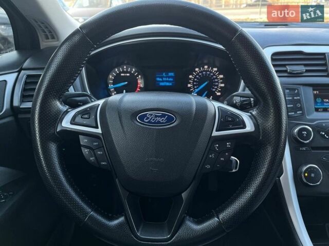 Чорний Форд Фьюжен, об'ємом двигуна 2.49 л та пробігом 203 тис. км за 9990 $, фото 14 на Automoto.ua
