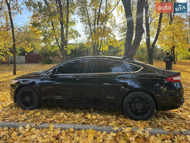 Форд Фьюжн 2016 в Сумах на Automoto.ua Черный Форд Фьюжн, объемом двигателя 2 л и пробегом 250 тыс. км за 11500 $, фото 3 на Automoto.ua