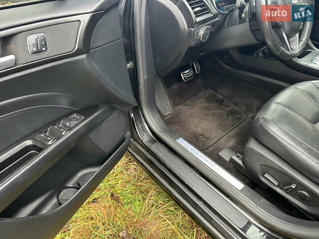 Чорний Форд Фьюжен, об'ємом двигуна 2 л та пробігом 193 тис. км за 13000 $, фото 37 на Automoto.ua