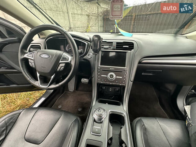 Чорний Форд Фьюжен, об'ємом двигуна 2 л та пробігом 193 тис. км за 13000 $, фото 29 на Automoto.ua