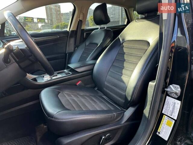 Форд Фьюжен 2016 у Києві на Automoto.ua Чорний Форд Фьюжен, об'ємом двигуна 2 л та пробігом 181 тис. км за 10990 $, фото 10 на Automoto.ua
