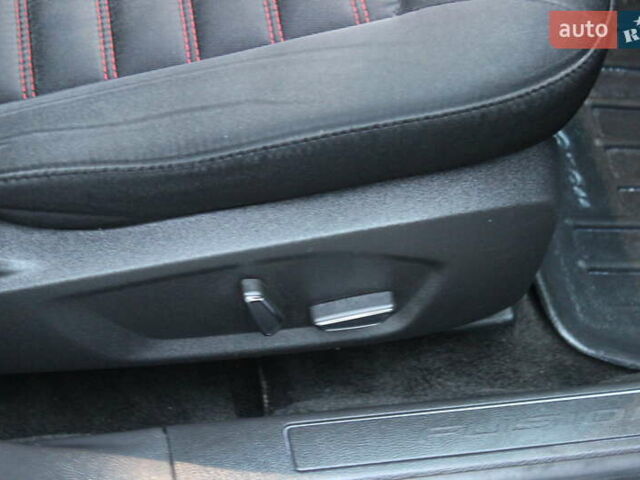 Чорний Форд Фьюжен, об'ємом двигуна 1.5 л та пробігом 190 тис. км за 8999 $, фото 21 на Automoto.ua