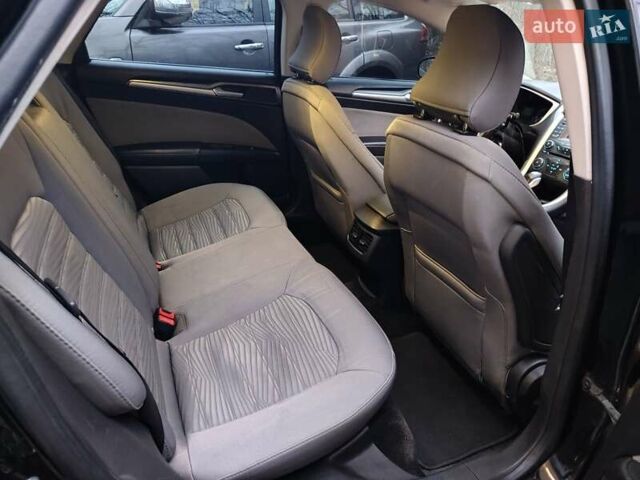 Чорний Форд Фьюжен, об'ємом двигуна 2.5 л та пробігом 189 тис. км за 10500 $, фото 5 на Automoto.ua