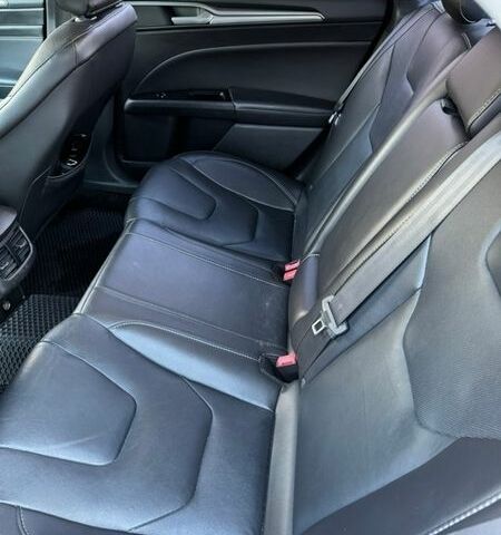 Чорний Форд Фьюжен, об'ємом двигуна 2 л та пробігом 177 тис. км за 10500 $, фото 15 на Automoto.ua