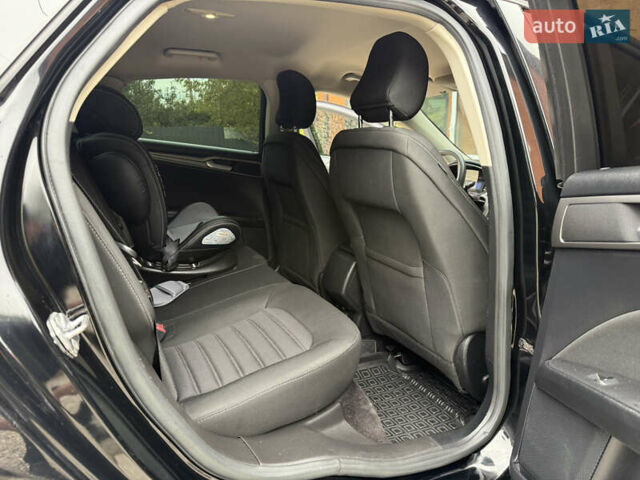 Чорний Форд Фьюжен, об'ємом двигуна 2.49 л та пробігом 170 тис. км за 10799 $, фото 7 на Automoto.ua