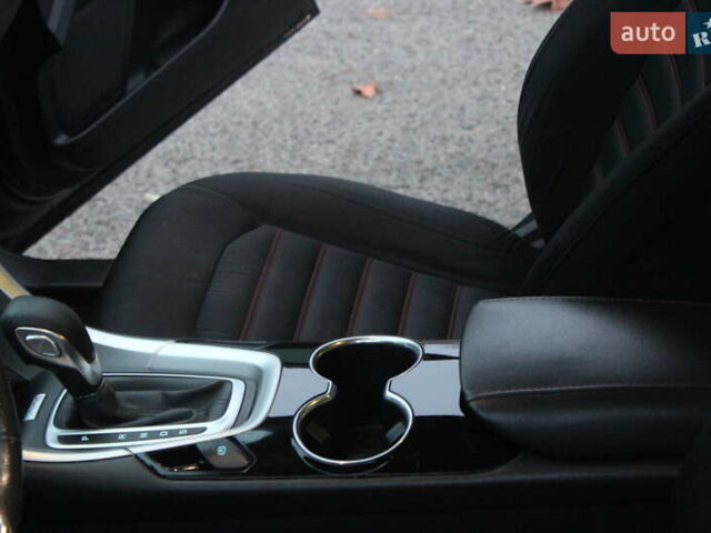 Чорний Форд Фьюжен, об'ємом двигуна 1.5 л та пробігом 190 тис. км за 8999 $, фото 17 на Automoto.ua