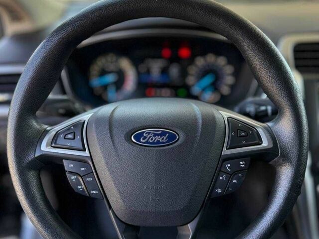 Чорний Форд Фьюжен, об'ємом двигуна 2.5 л та пробігом 176 тис. км за 10999 $, фото 20 на Automoto.ua