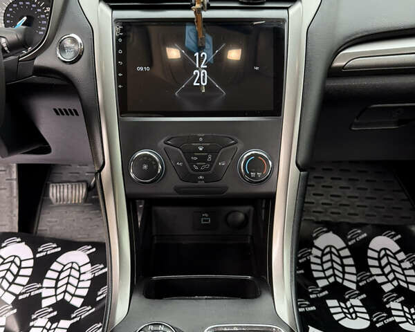 Чорний Форд Фьюжен, об'ємом двигуна 2.49 л та пробігом 170 тис. км за 10799 $, фото 9 на Automoto.ua