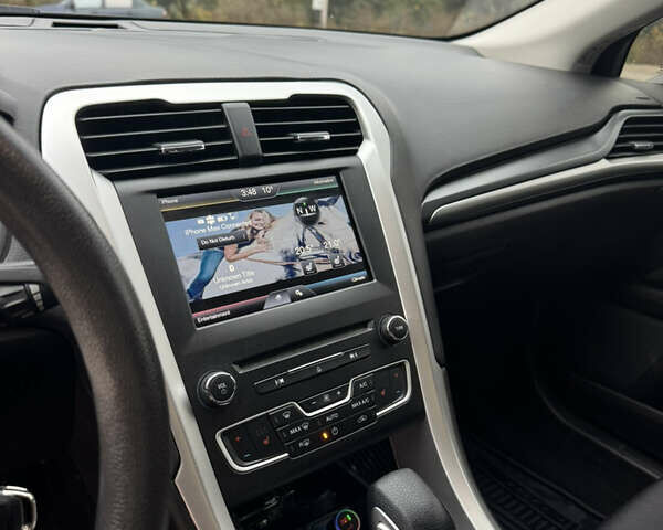 Черный Форд Фьюжн, объемом двигателя 1.5 л и пробегом 124 тыс. км за 11499 $, фото 7 на Automoto.ua