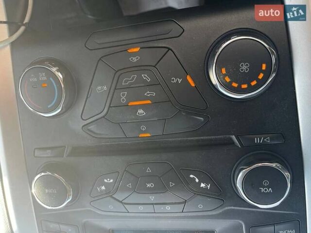 Черный Форд Фьюжн, объемом двигателя 2.49 л и пробегом 157 тыс. км за 9990 $, фото 24 на Automoto.ua