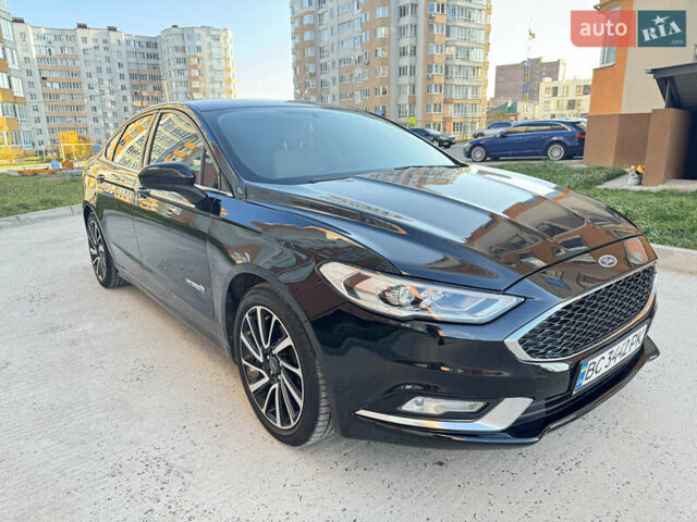 Чорний Форд Фьюжен, об'ємом двигуна 2 л та пробігом 171 тис. км за 12900 $, фото 8 на Automoto.ua