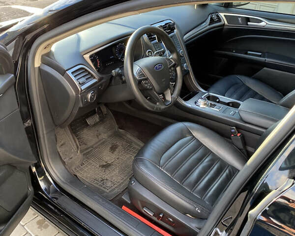 Чорний Форд Фьюжен, об'ємом двигуна 2.49 л та пробігом 129 тис. км за 14000 $, фото 8 на Automoto.ua