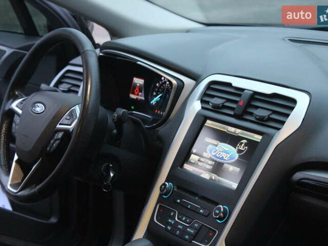 Чорний Форд Фьюжен, об'ємом двигуна 1.5 л та пробігом 190 тис. км за 8999 $, фото 22 на Automoto.ua