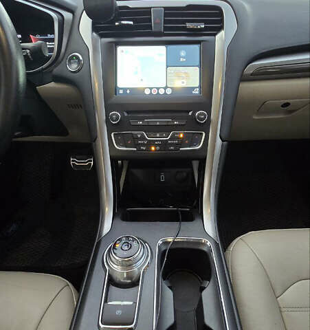 Черный Форд Фьюжн, объемом двигателя 2 л и пробегом 178 тыс. км за 14000 $, фото 12 на Automoto.ua