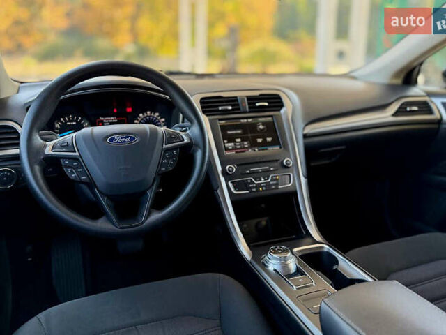 Черный Форд Фьюжн, объемом двигателя 2.5 л и пробегом 176 тыс. км за 10999 $, фото 11 на Automoto.ua