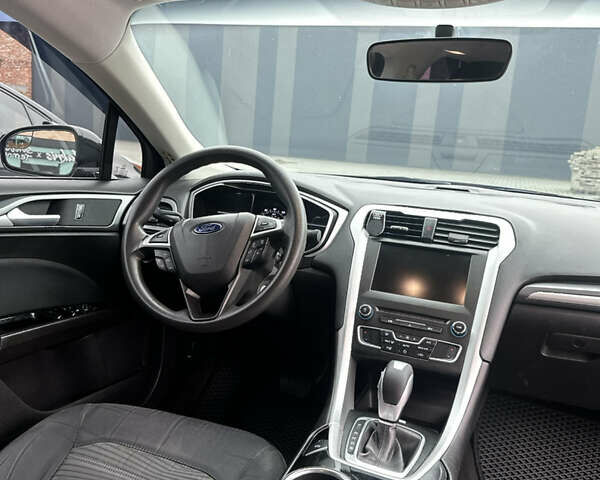 Черный Форд Фьюжн, объемом двигателя 2.5 л и пробегом 206 тыс. км за 9400 $, фото 8 на Automoto.ua