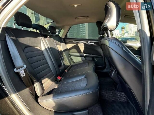 Форд Фьюжен 2016 у Києві на Automoto.ua Чорний Форд Фьюжен, об'ємом двигуна 2 л та пробігом 181 тис. км за 10990 $, фото 12 на Automoto.ua
