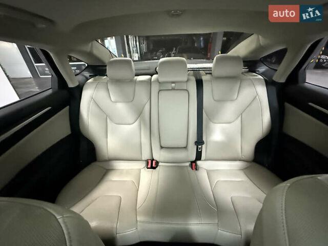 Черный Форд Фьюжн, объемом двигателя 2 л и пробегом 115 тыс. км за 16500 $, фото 35 на Automoto.ua